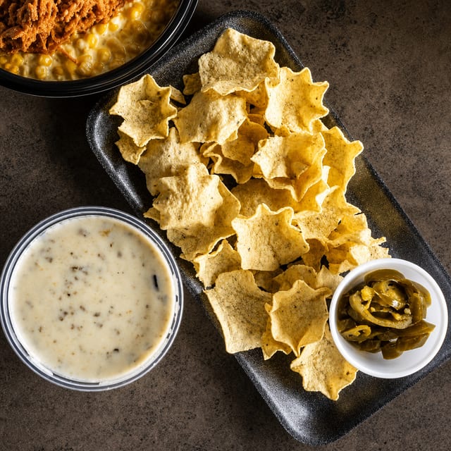 Queso 16oz.